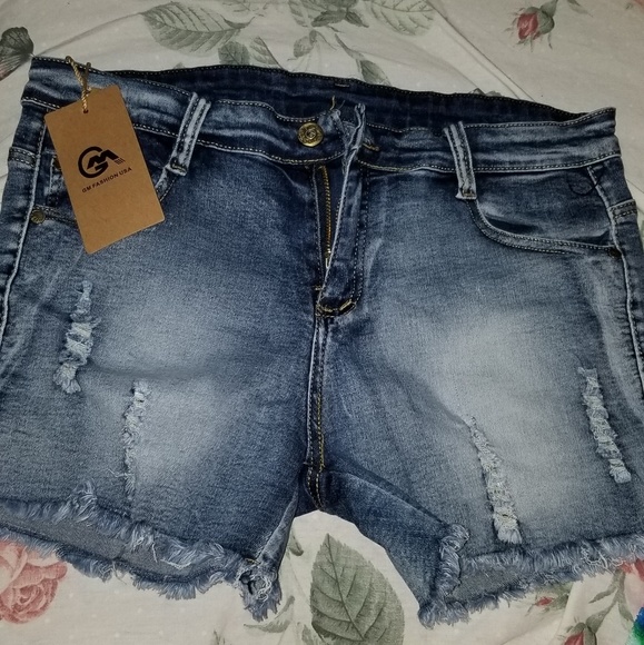 GM Fashion USA Pants - 💥Sale💥WOMENS STRETCHY JEAN SHORTS